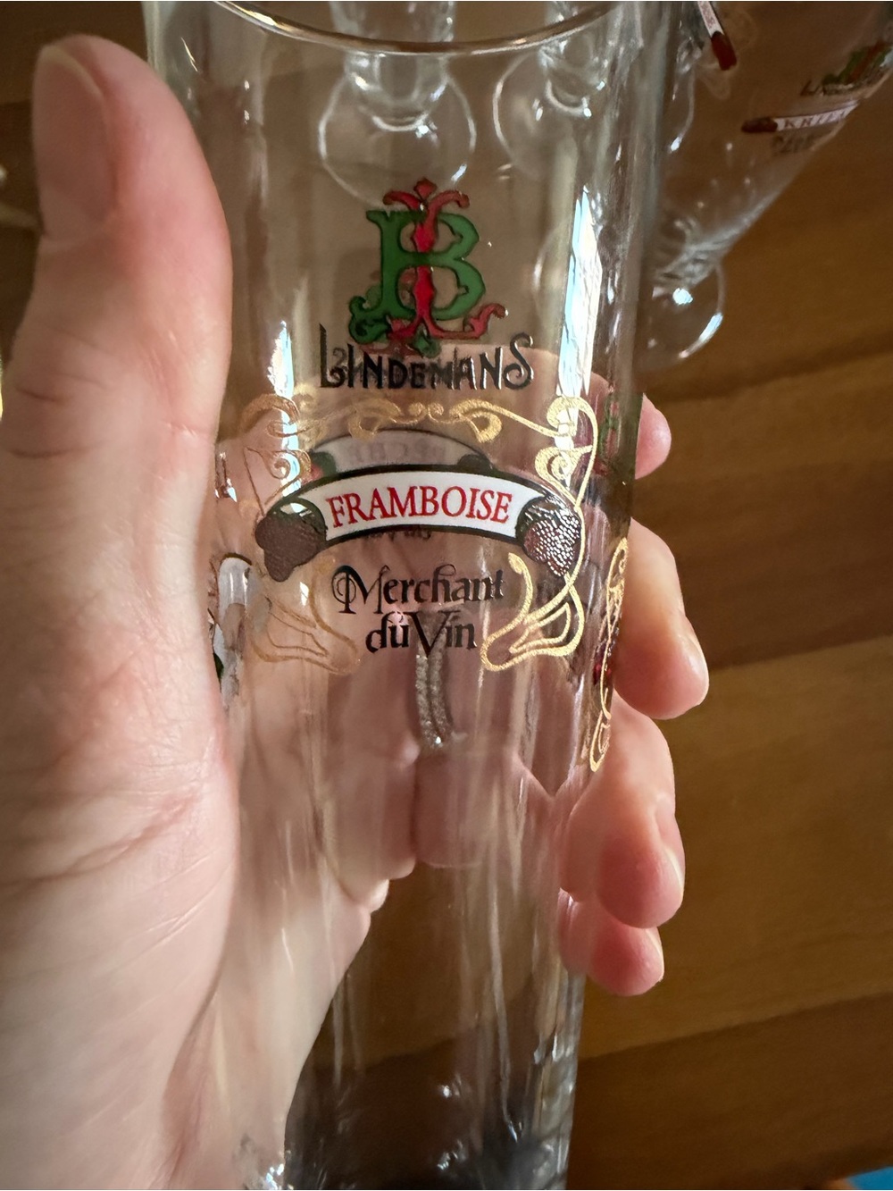 NWOT Set of 4 Lindemans Lambic Glasses - Gold Rims & Watermarked Bases - Picture 7 of 7